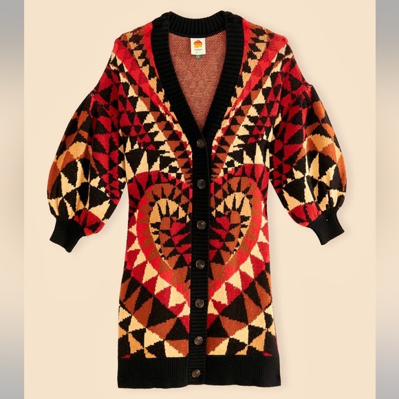 FARM Rio Sweaters - 🌺🎉HP🎉🌺 NWT Farm Rio Heart Deco Maxi Knit Cardigan